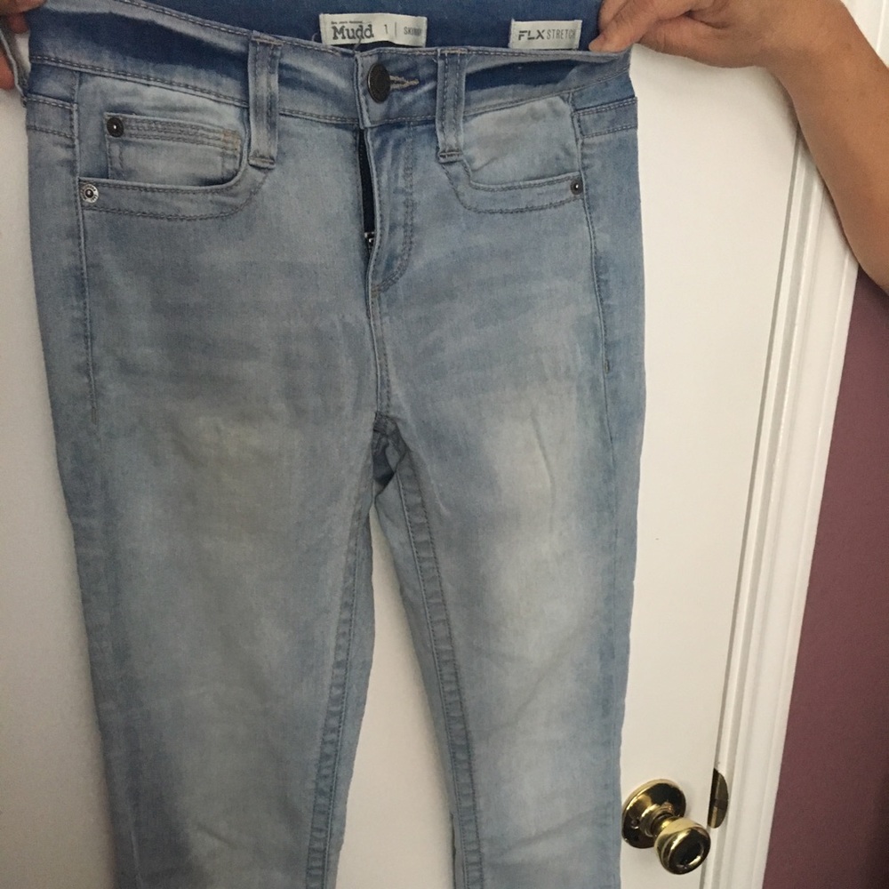 MUDD FLX skinny jeans